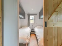 Chalet in Dutch Park with Garden and Terrace Hotel a Hoogersmilde