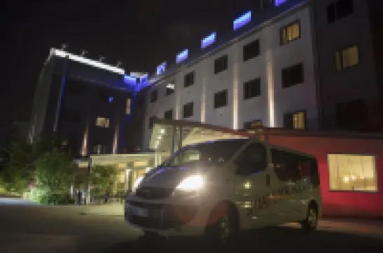 Smart Hotel Holiday Hotels in 