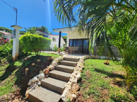 Casa Naranja Jungle Villa Hotels in 