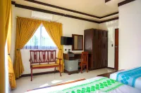 Veranda Hotel Hotels in Paoay