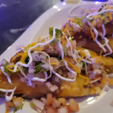 Luichy's Seaside Hotel