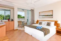 Mantra in the Village Port Douglas Hotels in Port Douglas