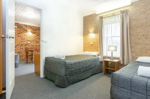 Cedar Lodge Motel Hotels in Armidale