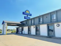 Days Inn by Wyndham Salina I-70