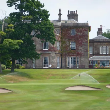 Shaw Hill Hotel Golf and Country Club
