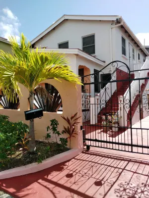 LeMarida Suites Hotels near Heywoods Beach
