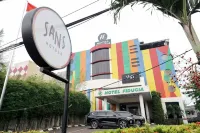 Super OYO Townhouse Oak Hotel Fiducia Serpong