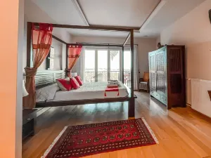 The Marbella Heights Boutique Hotel