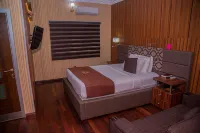 Mahogany Hotel and Suites - Gym
