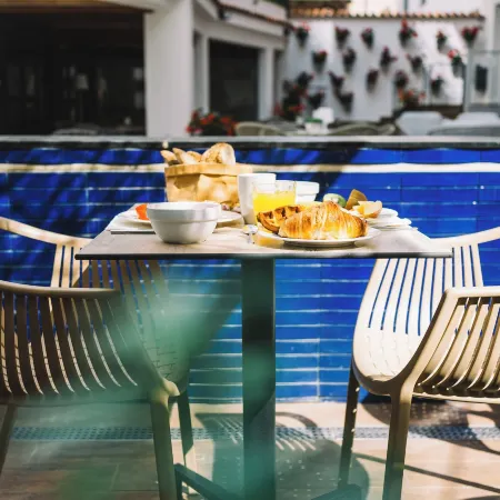 Neptuno Apartments