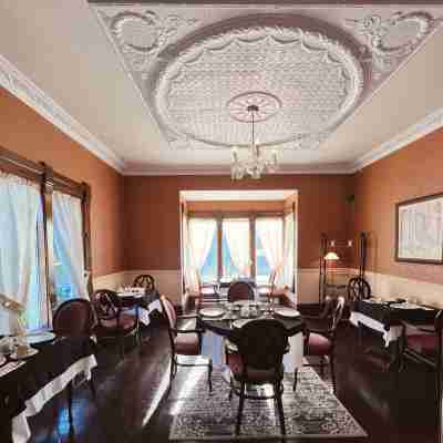 Le Chateau du Lac Dining/Meeting Rooms