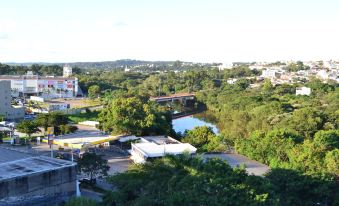 Ibis Budget Divinópolis