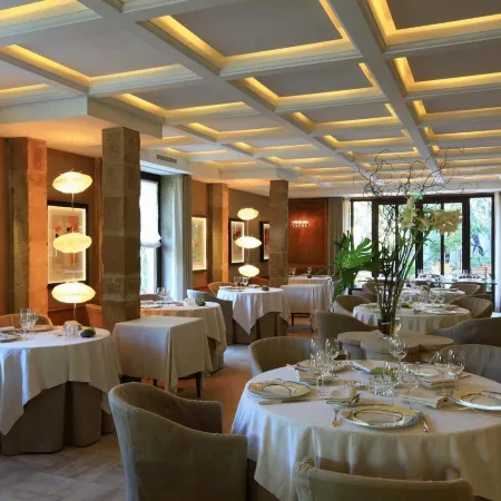 Hotel & Restaurants - Maison Chabran