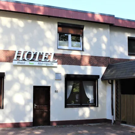 Hotel Alsterquelle 24h Check-in, Free Parking and WiFi