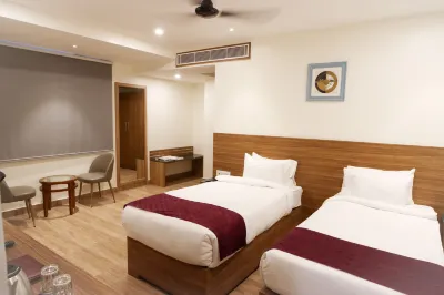 Hotel Sharda Residency Hotels near Gurudwara Handi Sahib