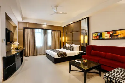 The Manor Bareilly by Leisure Hotels Hotels near Target Digital Library