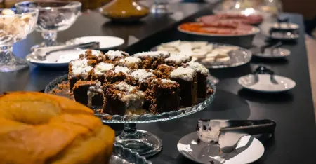 Ibiza Plaza Hotel Отели в г. Анаполис