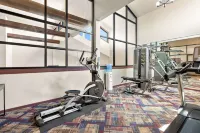 Best Western West Towne Suites