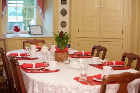 Osceola Mill House B&B