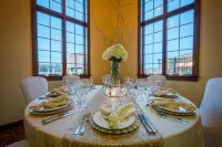 The Wildwood Hotel Hotels in Eureka