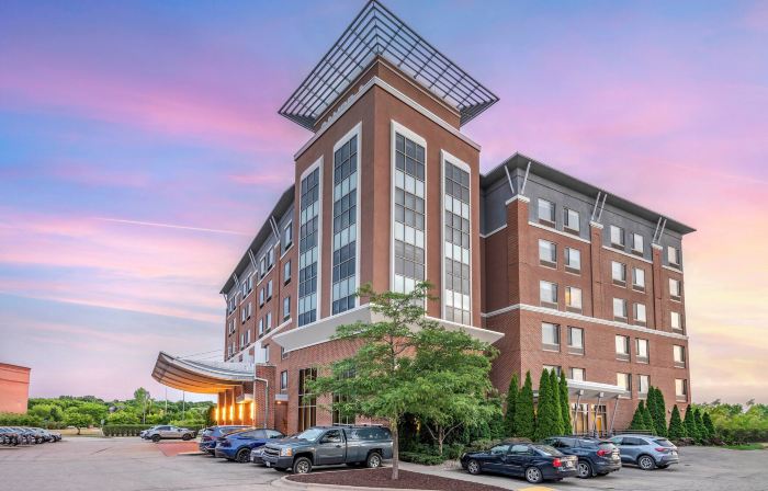 Cambria Hotel Madison East