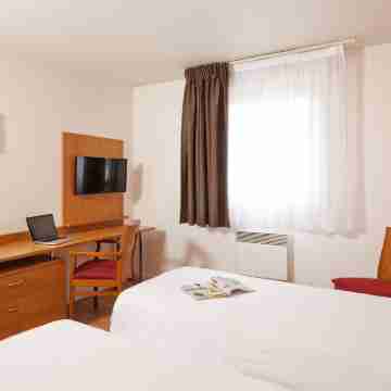 Séjours & Affaires Bordeaux de l'Yser Rooms