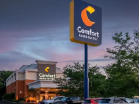 Comfort Inn & Suites Newark - Wilmington Hotels in Newark
