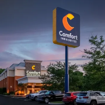 Comfort Inn & Suites Newark - Wilmington