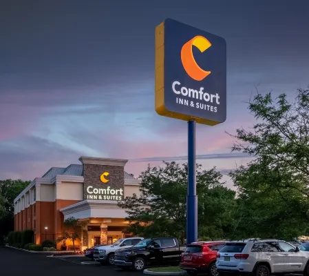 Comfort Inn & Suites Newark - Wilmington Hotels in Newark