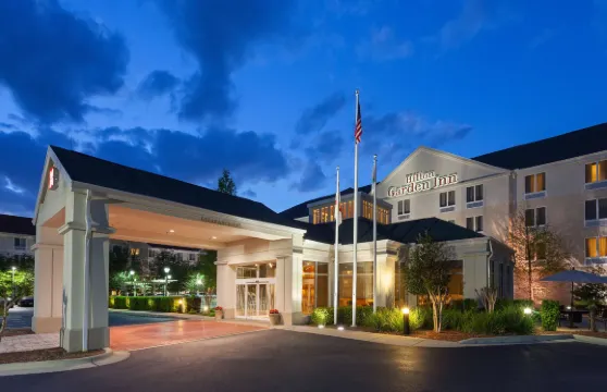 蓋恩斯維爾希爾頓花園酒店