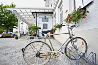 Gasthof Zum Hirsch Hotels in Görisried