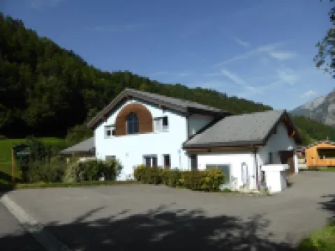 B&B レ アカシアス バニュのホテル