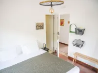 Azen Cool House Hotels in Azenhas do Mar