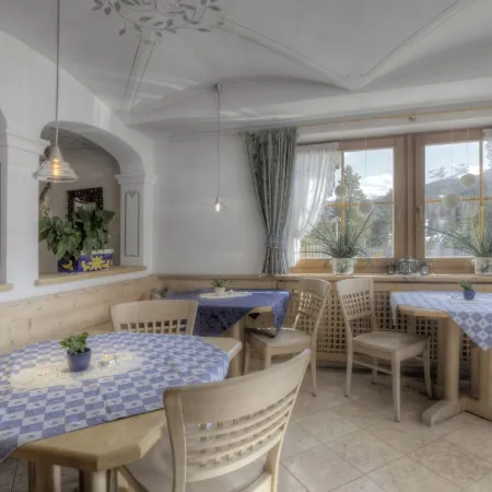 Hotel Ciasa Ai Pini