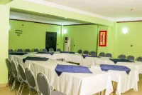 Nandas Hotel Hotel a Sagamu