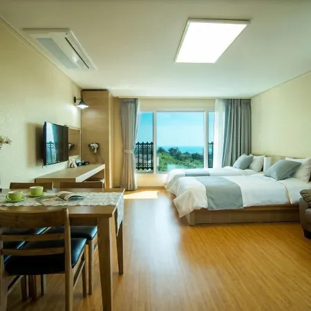 Haerian Hotel