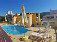 Bombinhas Praia Apart Hotel - Unidade Rua Bem Te VI - parkir