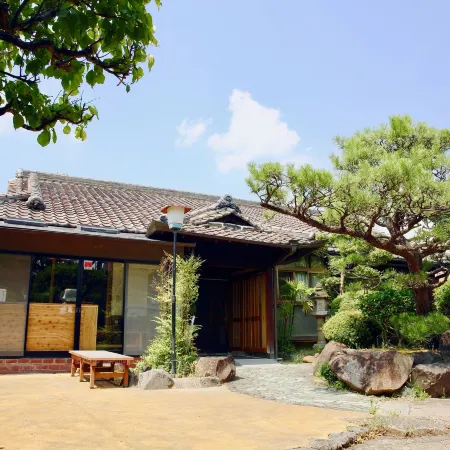 Yuzan Guesthouse