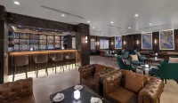 Vivanta Jamshedpur, Golmuri - С баром