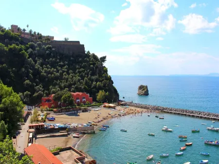 Casa Micla Отели рядом со станцией Seiano