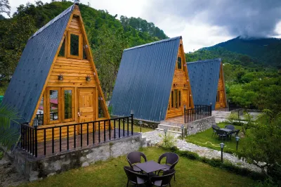 Cabana Riverside Resort - Kainchi Dham Hotels near Shree Kainchi Hanuman Mandir