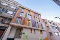 Wind Suit Hotels in Besiktas