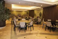 Waymore Hotel Spa & Casino - Breakfast