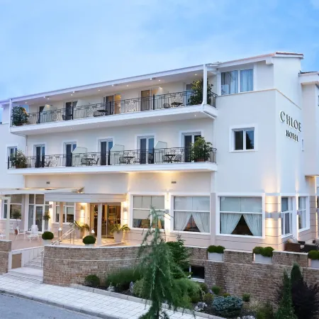 Chloe Luxury Hotel