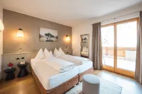 Hotel Bischofhof - Bistro Jasmin Hotels in Sarntal