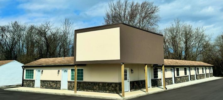 Sleepy Bear Inn Hotéis em Monroe County