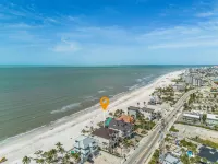 Curious Tides - 3132/3134 Estero Blvd. 10 Bedroom Townhouse by RedAwning