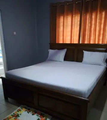Obiba J.k Guesthouse Hotels near University of Ghana