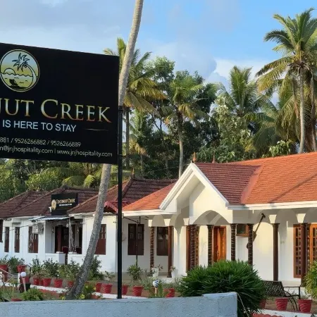 Coconut Creek Homestay Kumarakom