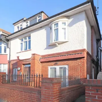 Brunswick Fab Pad - 2 Bedroom 2 Bathroom Garden View Balcony